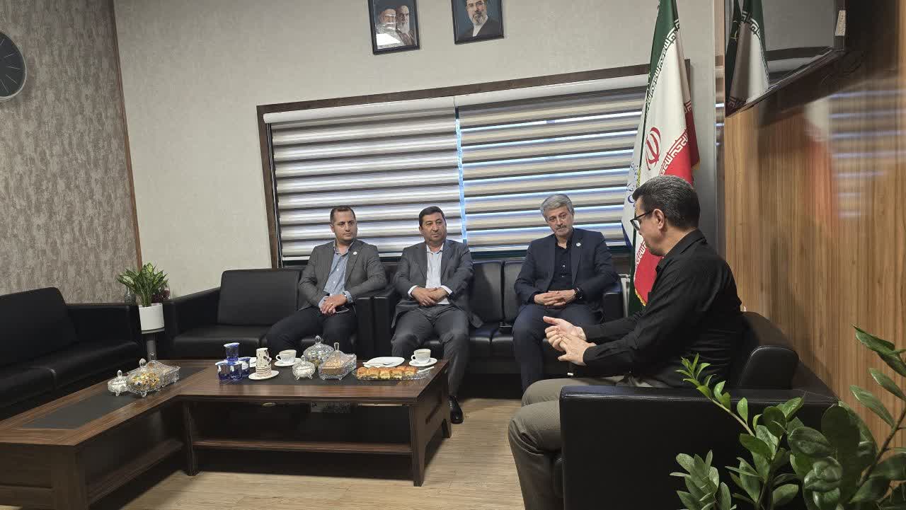 دیدار رئیس فدراسیون با مدیرکل ورزش استان
